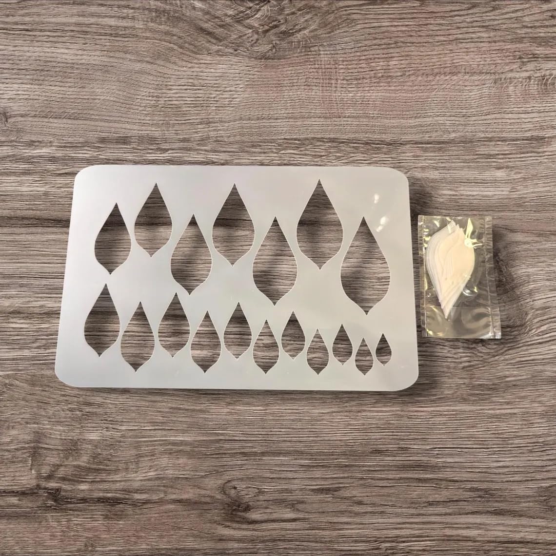 Pack of 2 Teardrop Swoosh Guide Stencil for Dot Mandala Art – 11 x 7 Inch Plastic MDF Drawing Template